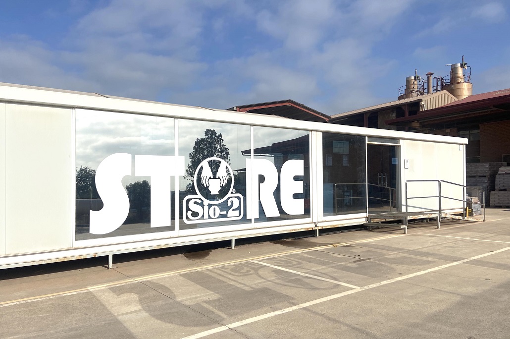 SIO-2 Store Esp. Exterior